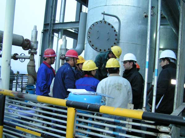 天祥化工釜類設備清洗驗收